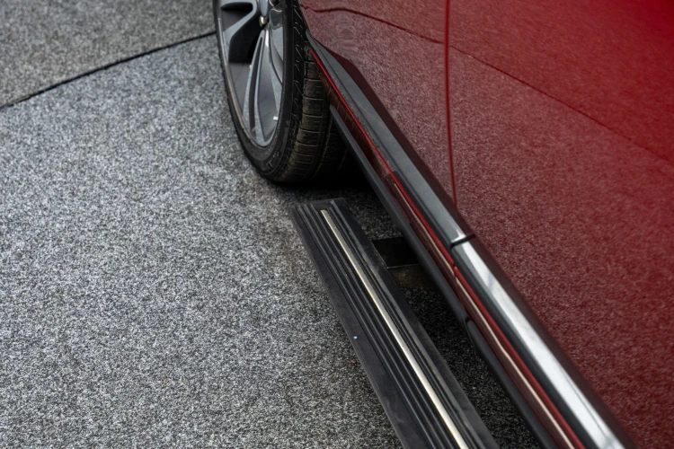 Vehicle Image 19