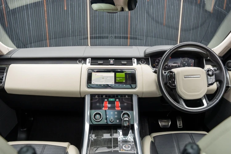 Vehicle Image 39