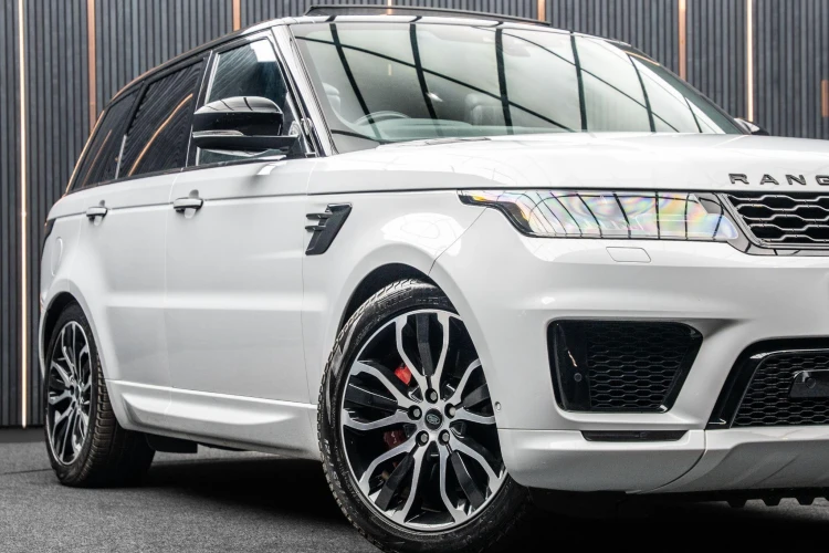 Vehicle Image 7