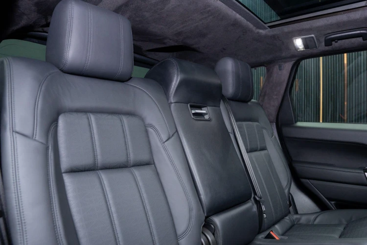 Vehicle Image 20