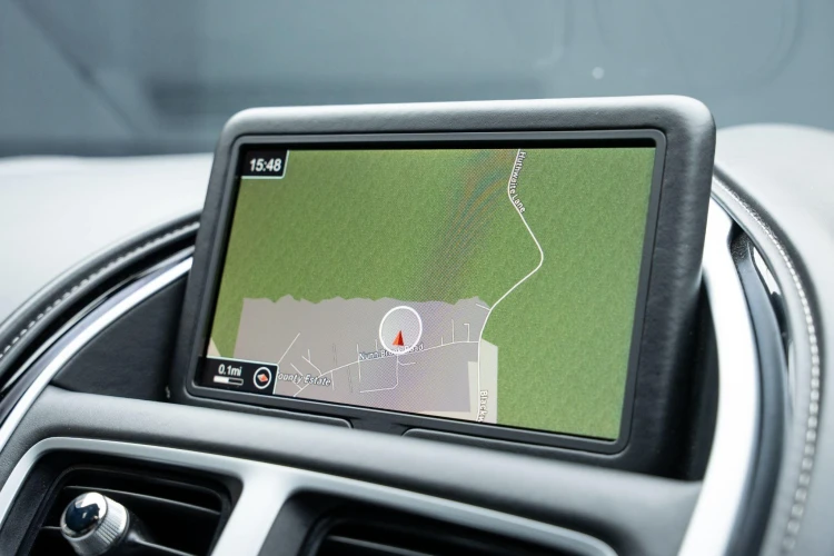 Vehicle Image 8