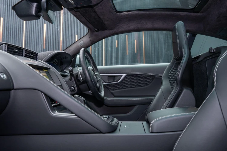 Vehicle Image 50