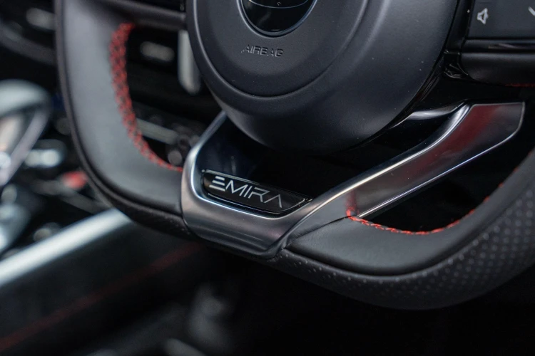 Vehicle Image 40