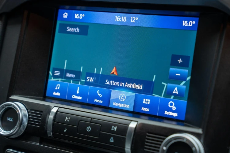 Vehicle Image 16