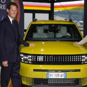 FIAT CELEBRATES ITS FIRST 125 YEARS AND SMILES TO THE FUTURE
