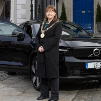 Lord Mayor of Dublin goes electric with Volvo Recharge