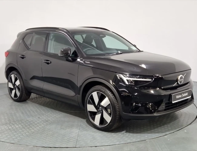 Volvo EX40