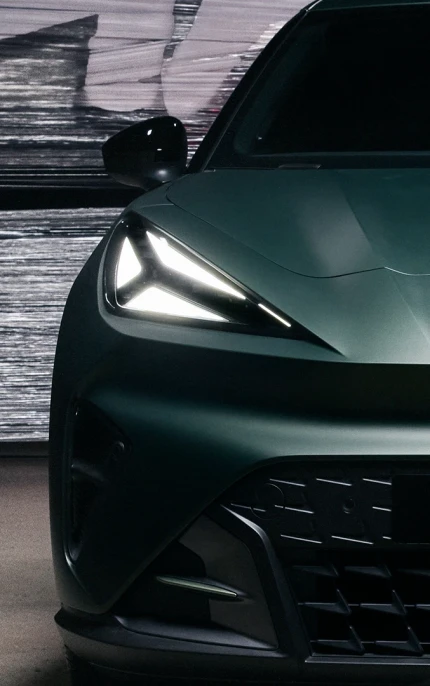 The New CUPRA Raval image