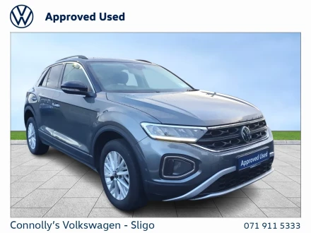 Volkswagen T-Roc Listing Image