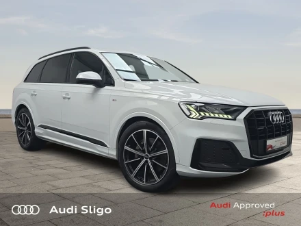 Audi Q7 Listing Image