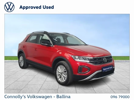 Volkswagen T-Roc Listing Image