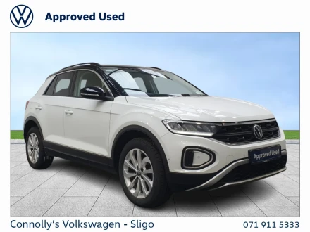 Volkswagen T-Roc Listing Image