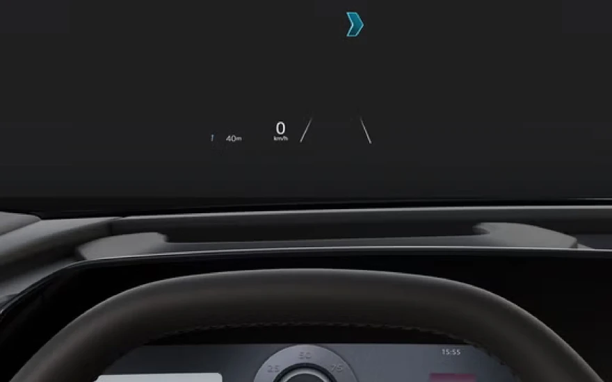 Q4_e_tron_PA_SUV_C_2_002_light-L.jpg Image Text