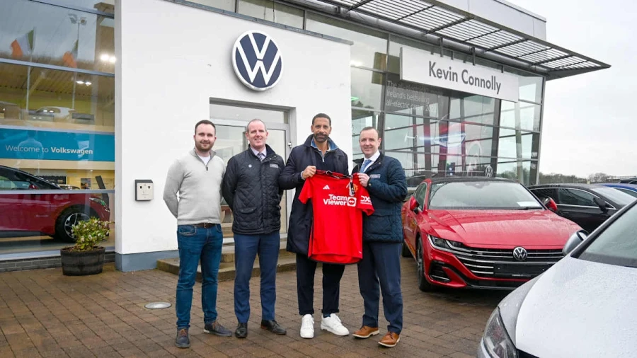Rio Ferdinand visits Connolly's Ballina