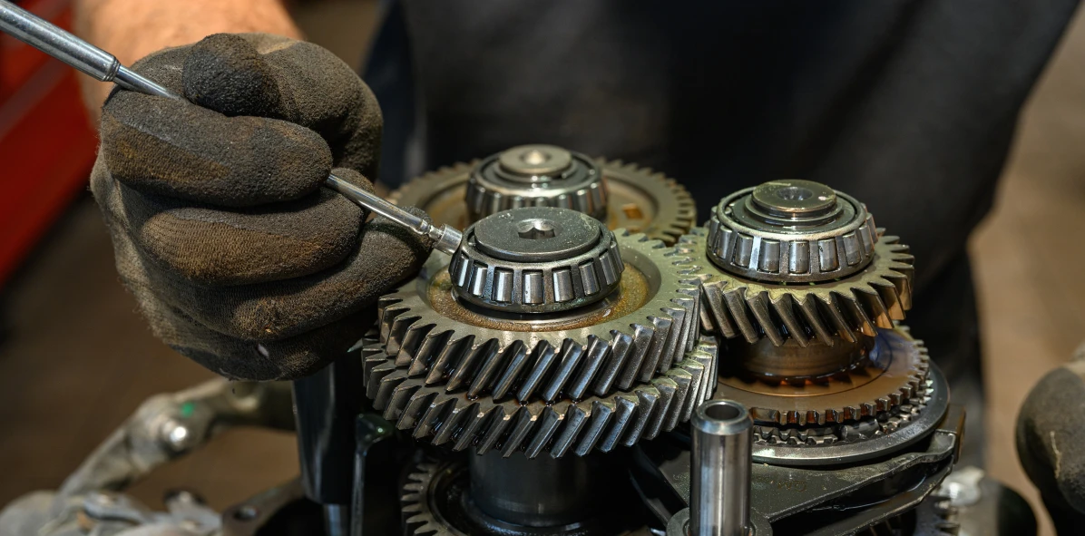 Servicing & Parts Image