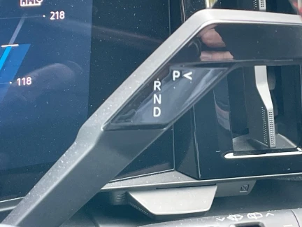 Vehicle Thumbnail 31