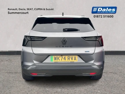 Vehicle Thumbnail 4