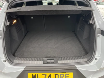 Vehicle Thumbnail 20