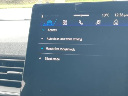 Vehicle Thumbnail 37