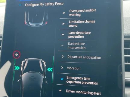 Vehicle Thumbnail 38