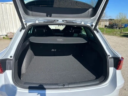 Vehicle Thumbnail 20