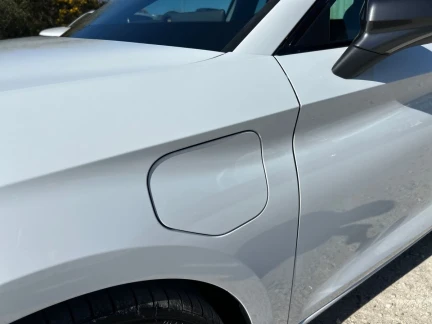 Vehicle Thumbnail 24