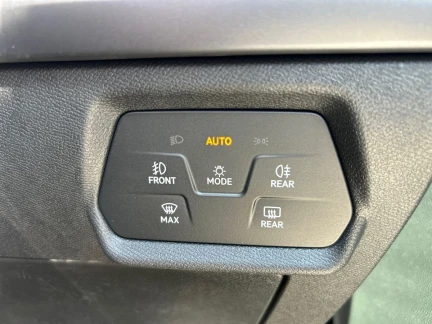 Vehicle Thumbnail 35