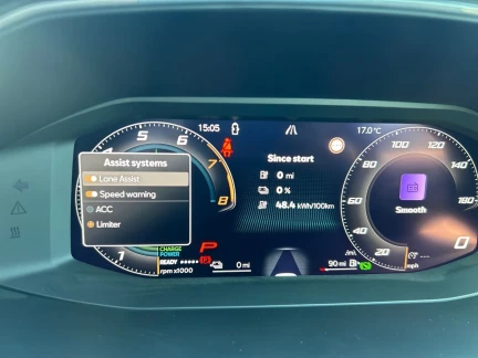 Vehicle Thumbnail 37