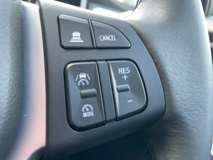 Vehicle Thumbnail 22