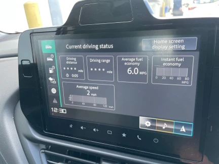 Vehicle Thumbnail 34