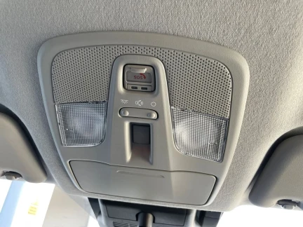 Vehicle Thumbnail 35