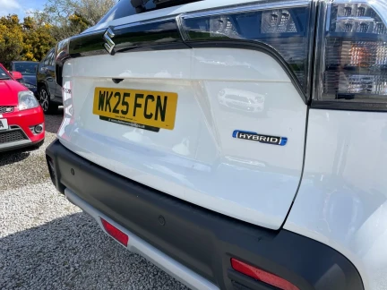 Vehicle Thumbnail 40