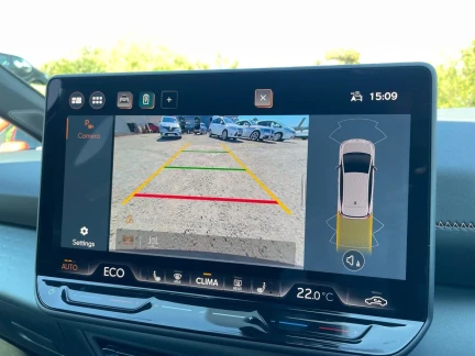 Vehicle Thumbnail 16