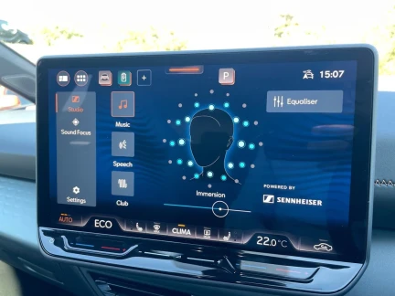 Vehicle Thumbnail 28