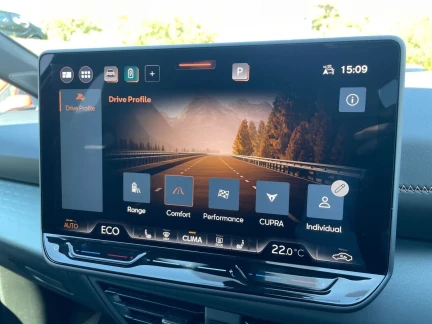 Vehicle Thumbnail 38