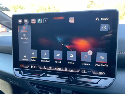 Vehicle Thumbnail 40