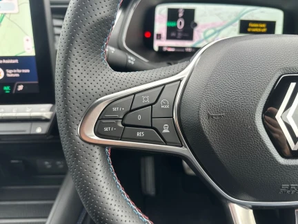 Vehicle Thumbnail 18