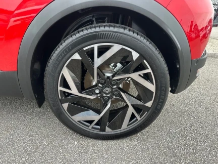 Vehicle Thumbnail 39