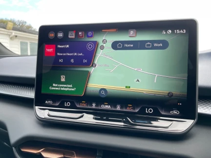 Vehicle Thumbnail 14