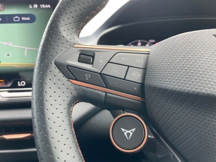 Vehicle Thumbnail 18