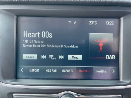 Vehicle Thumbnail 15