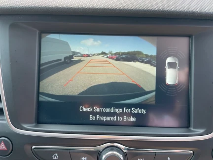 Vehicle Thumbnail 16