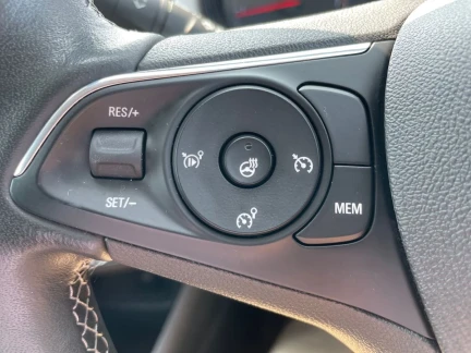 Vehicle Thumbnail 18