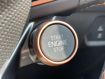 Vehicle Thumbnail 31