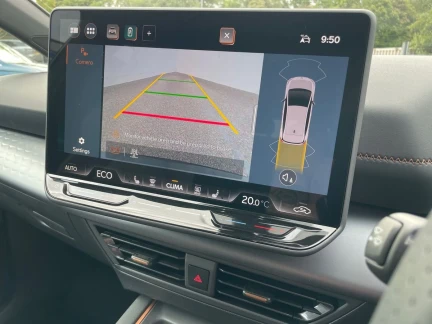 Vehicle Thumbnail 16