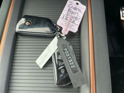 Vehicle Thumbnail 25