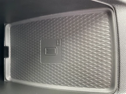 Vehicle Thumbnail 26