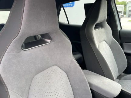 Vehicle Thumbnail 27