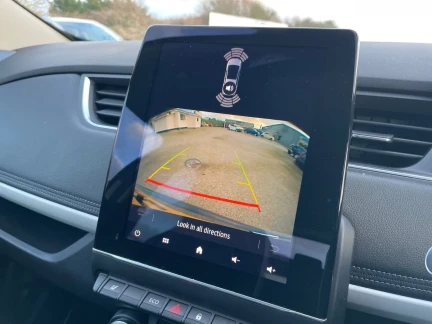 Vehicle Thumbnail 17