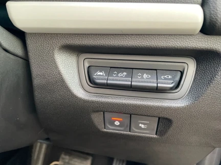 Vehicle Thumbnail 29